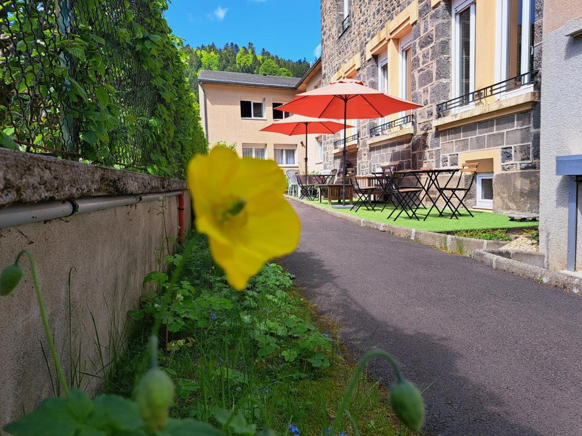Alti'Pic Hotel Ле-Мон-Дор Экстерьер фото