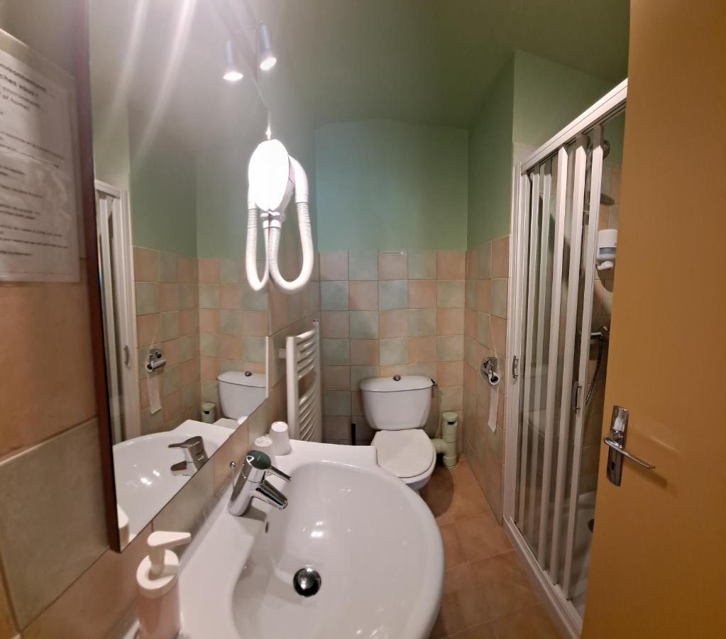 Alti'Pic Hotel Ле-Мон-Дор Экстерьер фото