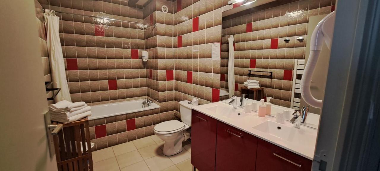Alti'Pic Hotel Ле-Мон-Дор Экстерьер фото